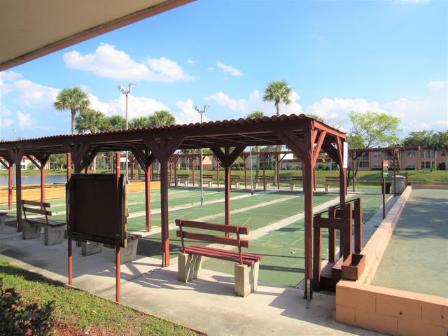 199 Lake Carol Drive, West Palm Beach, FL 33411