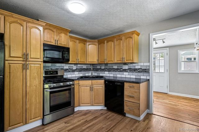 2028 W Adriatic Place, Englewood, CO 80110