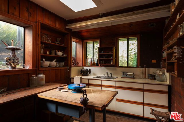 7837 Woodrow Wilson Drive, Los Angeles, CA 90046