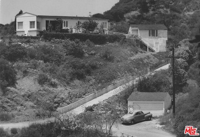 7837 Woodrow Wilson Drive, Los Angeles, CA 90046