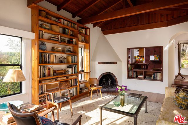 7837 Woodrow Wilson Drive, Los Angeles, CA 90046