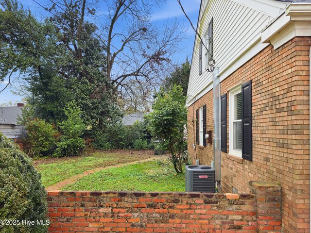 608 Prince Avenue, Goldsboro, NC 27530