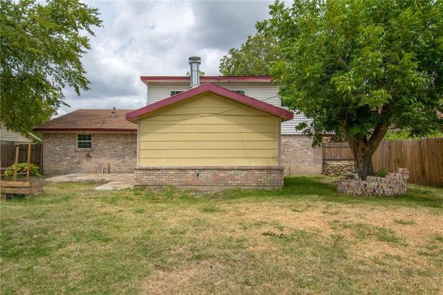 2310 Ridgedale Drive, Carrollton, TX 75006