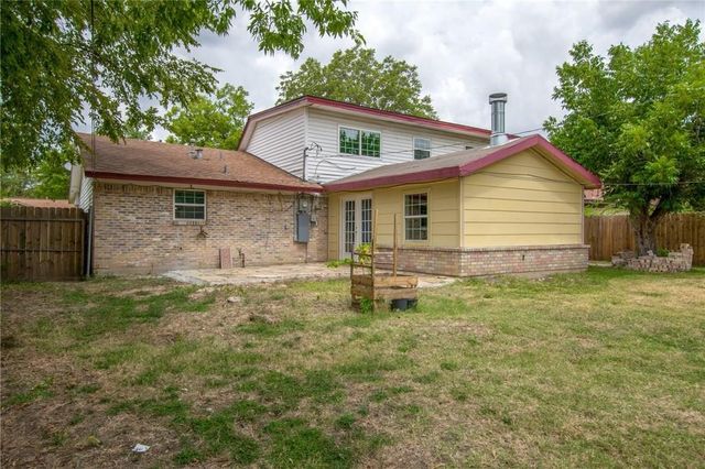 2310 Ridgedale Drive, Carrollton, TX 75006