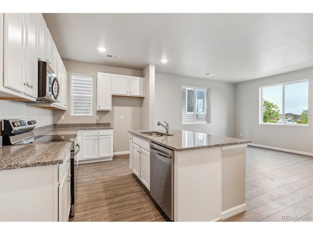 299 Shoveler Way, Johnstown, CO 80534