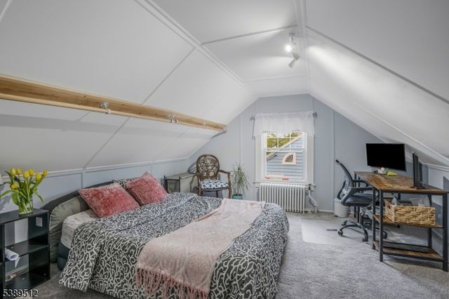 270 Altamont Pl, Somerville Boro, NJ 08876