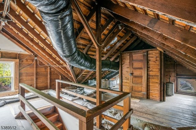 270 Altamont Pl, Somerville Boro, NJ 08876