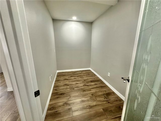 1309 Zinnia Avenue, Mcallen, TX 78504