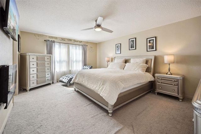 8734 HINSDALE HEIGHTS DRIVE, Polk City, FL 33868