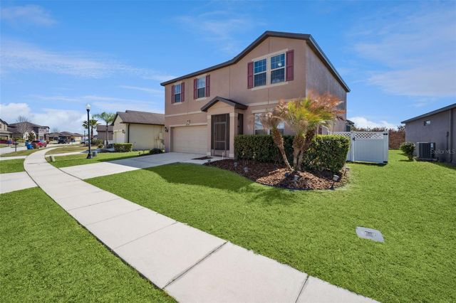 8734 HINSDALE HEIGHTS DRIVE, Polk City, FL 33868