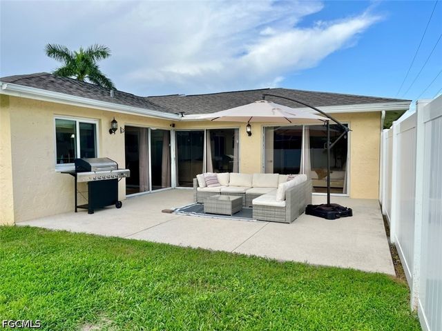 2314 SE 18th PL, Cape Coral, FL 33990