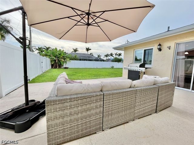 2314 SE 18th PL, Cape Coral, FL 33990