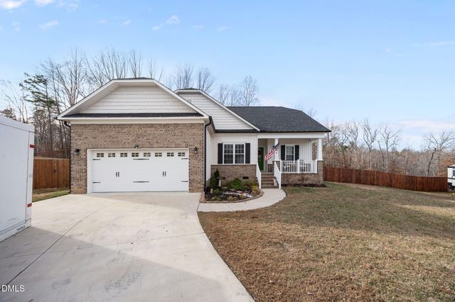 4824 Lord Andrews Place, Liberty, NC 27298