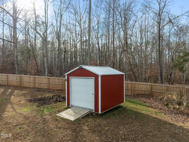 4824 Lord Andrews Place, Liberty, NC 27298