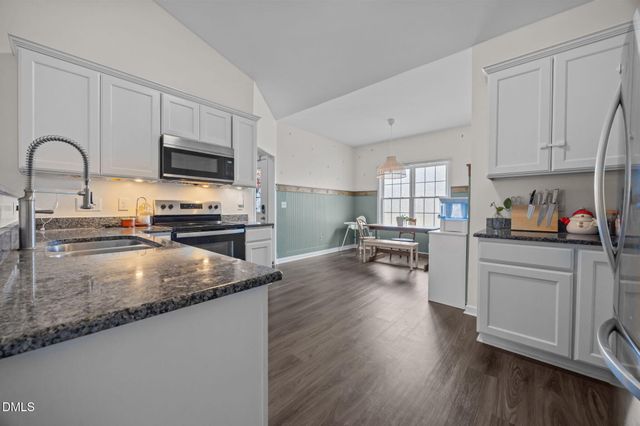 4824 Lord Andrews Place, Liberty, NC 27298