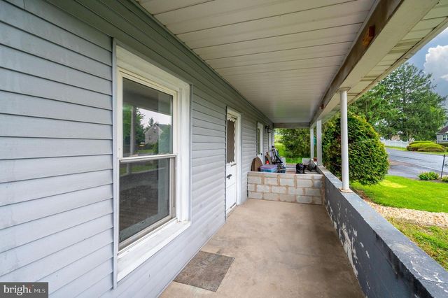 467 HILL RD, Robesonia, PA 19551