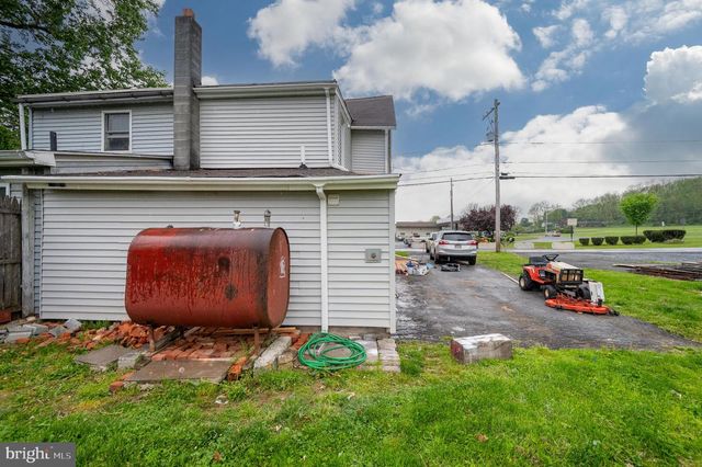 467 HILL RD, Robesonia, PA 19551