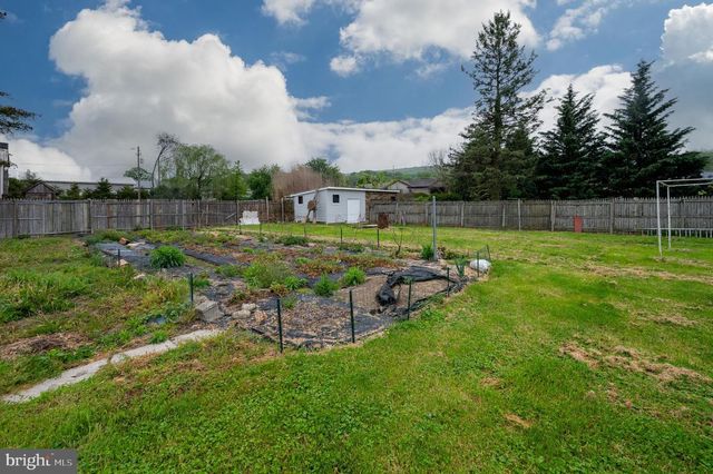 467 HILL RD, Robesonia, PA 19551