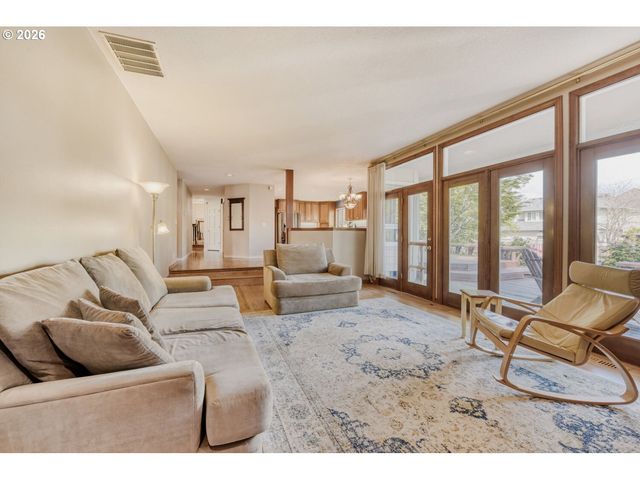 3162 Ne JACKSON ROAD Loop, Hillsboro, OR 97124