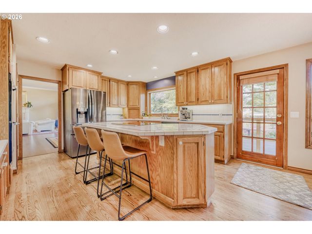 3162 Ne JACKSON ROAD Loop, Hillsboro, OR 97124