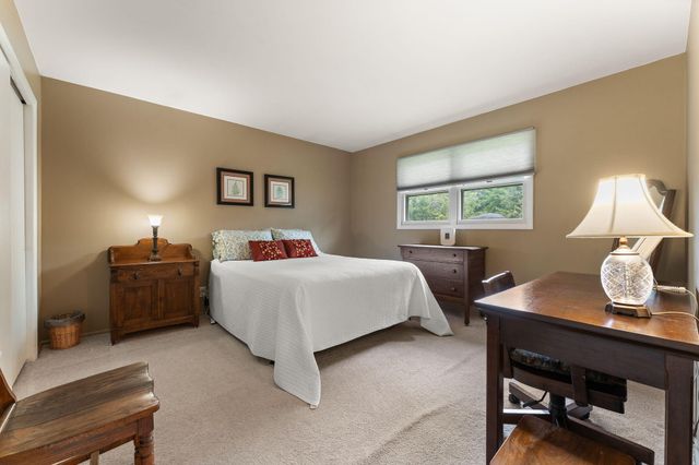 618 Dogwood Drive, Michigan City, IN 46360