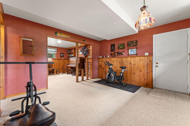 618 Dogwood Drive, Michigan City, IN 46360