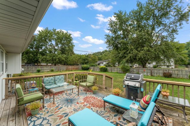 618 Dogwood Drive, Michigan City, IN 46360