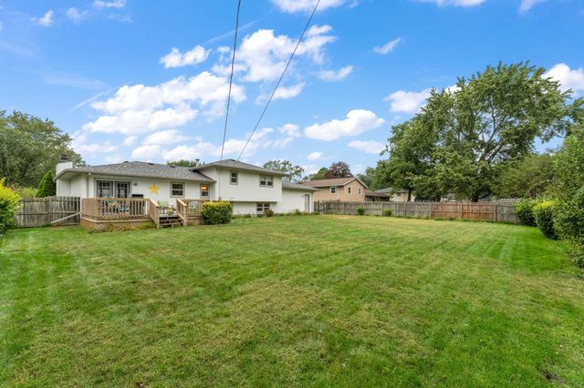 618 Dogwood Drive, Michigan City, IN 46360