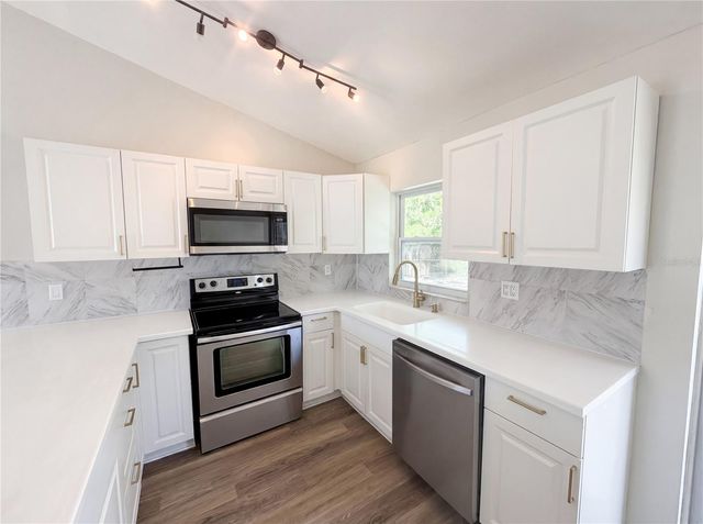 3130 LUDLOW DRIVE, New Port Richey, FL 34655