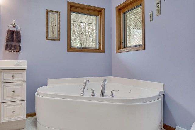 5323 State Highway 27, Sparta, WI 54656