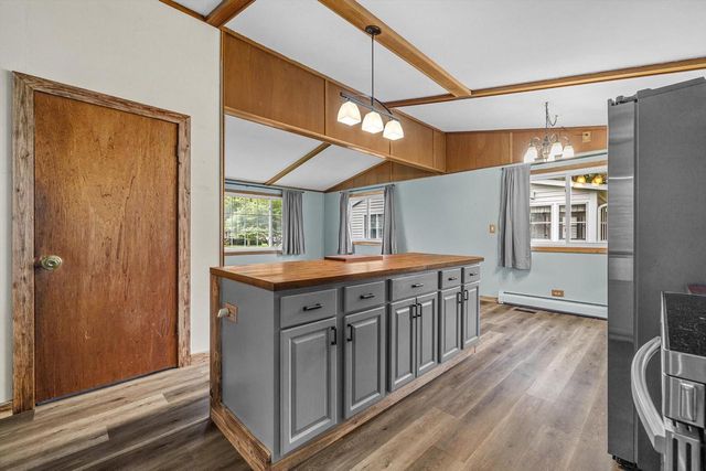 524 Orchard STREET, Burlington, WI 53105