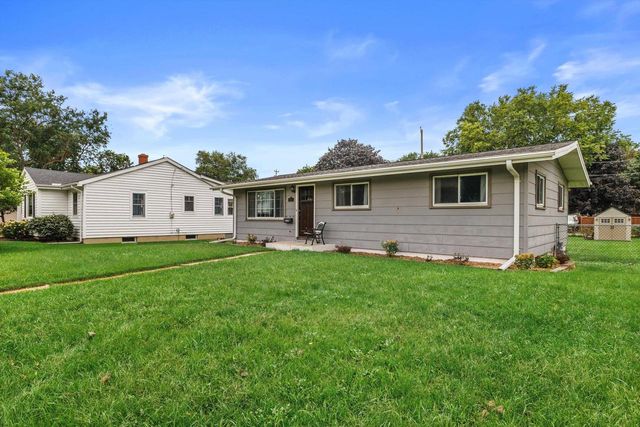 524 Orchard STREET, Burlington, WI 53105