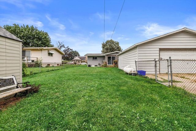 524 Orchard STREET, Burlington, WI 53105