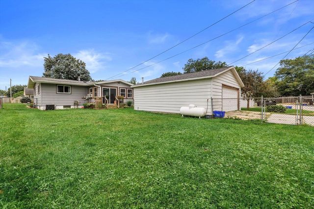 524 Orchard STREET, Burlington, WI 53105