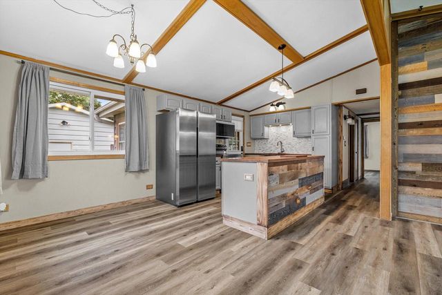 524 Orchard STREET, Burlington, WI 53105