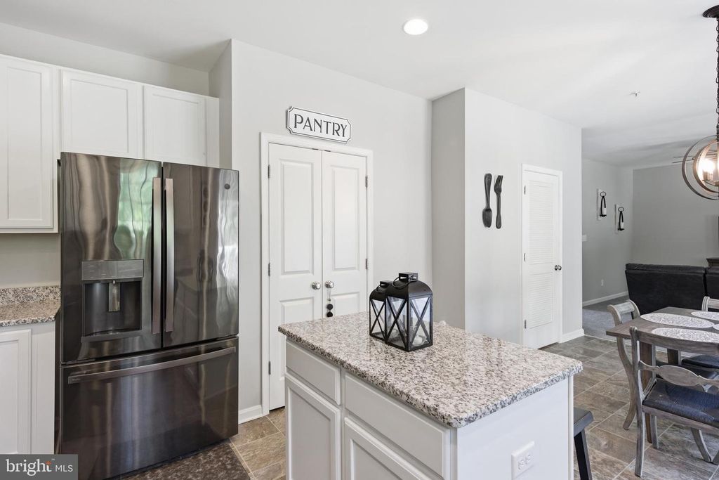 Image 11 of property listing at 146 REGULATOR DR N, Cambridge, MD 21613