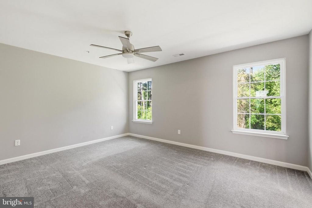 Image 13 of property listing at 146 REGULATOR DR N, Cambridge, MD 21613