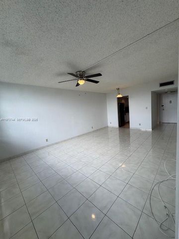 2761 Taft St 408, Hollywood, FL 33020