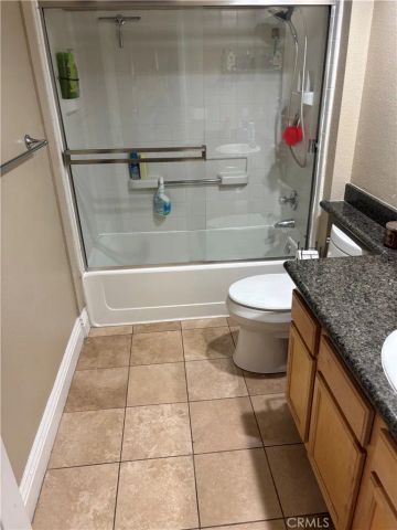 2380 Del Mar Way 206, Corona, CA 92882