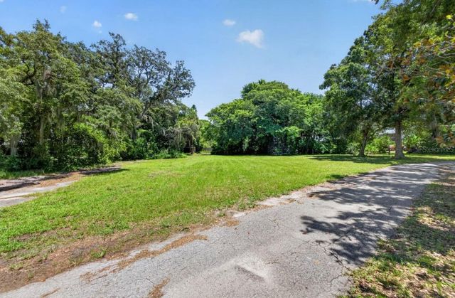 6495 BURNING TREE DRIVE, Seminole, FL 33777