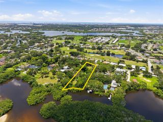 6495 BURNING TREE DRIVE, Seminole, FL 33777