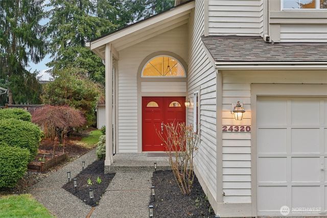 24320 SE 42nd Street, Sammamish, WA 98029