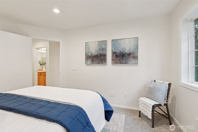 24320 SE 42nd Street, Sammamish, WA 98029