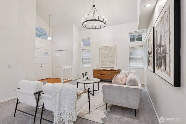 24320 SE 42nd Street, Sammamish, WA 98029