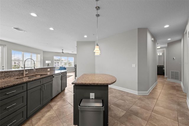 3418 79TH STREET CIRCLE W 202, Bradenton, FL 34209