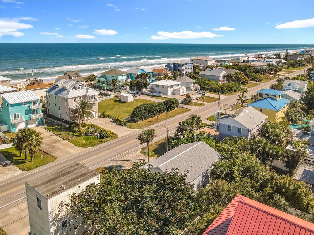 Image 12 of property listing at 6318 TURTLEMOUND ROAD, New Smyrna Beach, FL 32169