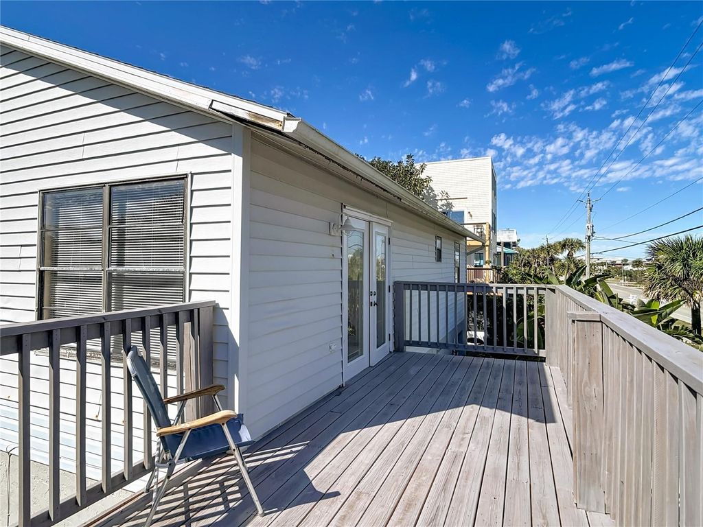 Image 17 of property listing at 6318 TURTLEMOUND ROAD, New Smyrna Beach, FL 32169