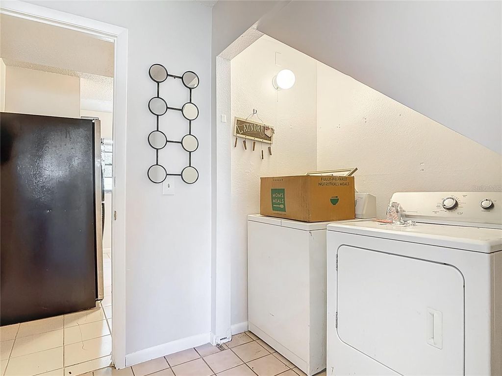 Image 23 of property listing at 6318 TURTLEMOUND ROAD, New Smyrna Beach, FL 32169
