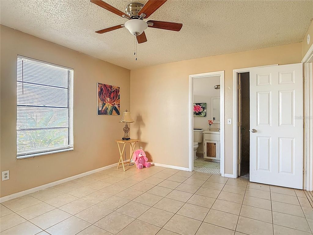 Image 31 of property listing at 6318 TURTLEMOUND ROAD, New Smyrna Beach, FL 32169