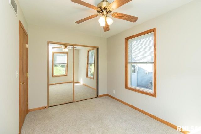 3804 N FABER Avenue, Peoria Heights, IL 61616